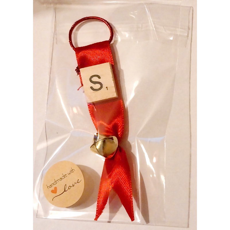 S Initial Tree Decoration